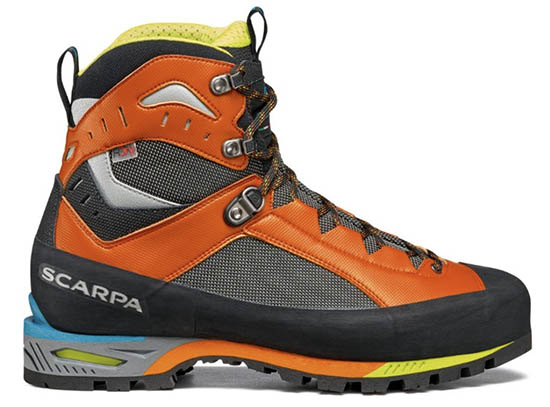 Classic shop mountaineering boots